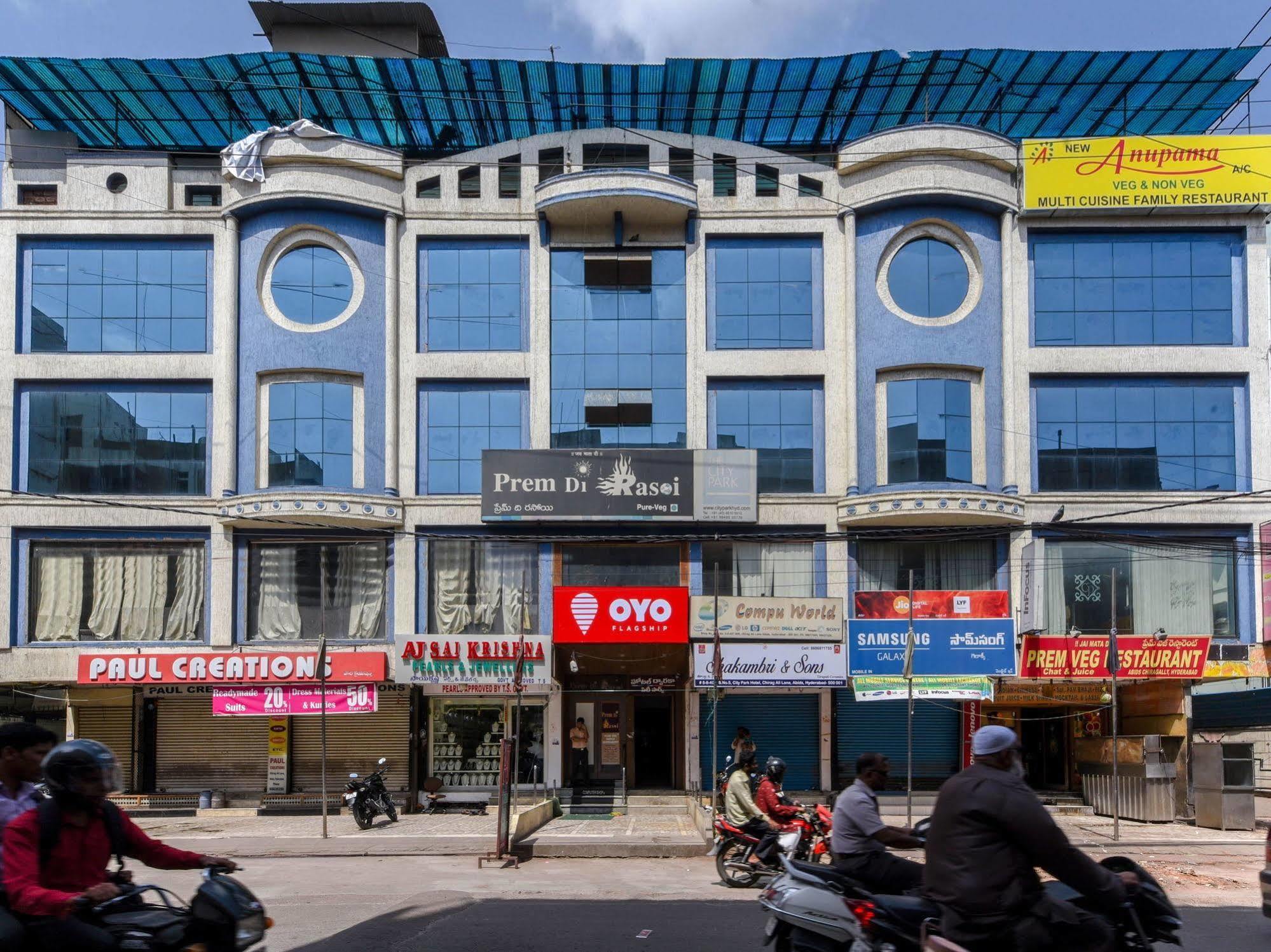 Oyo Rooms Abids Hyderabad Exterior photo